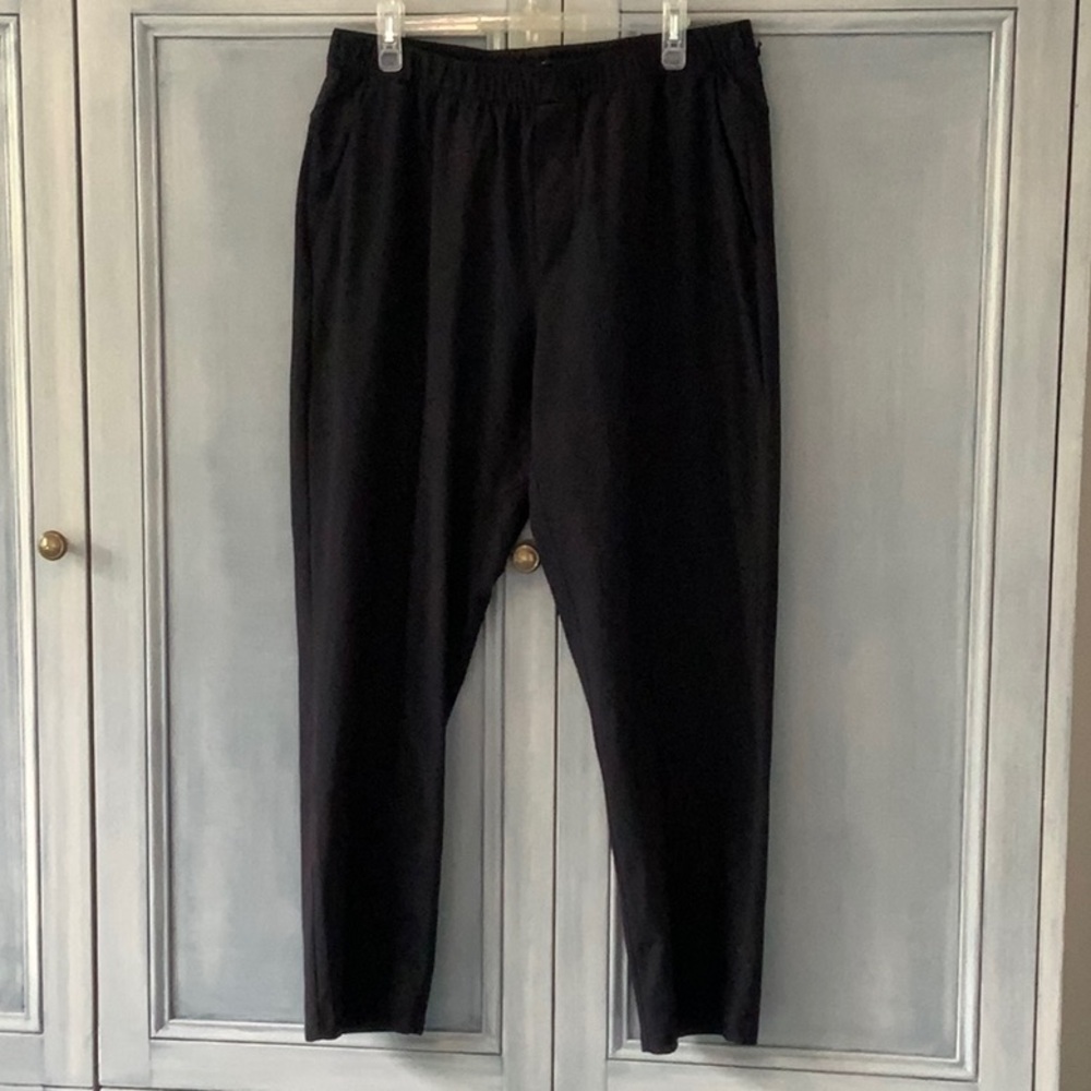 Lululemon men black pants